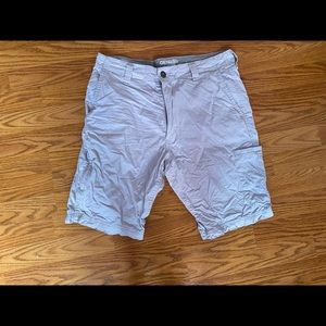 Men’s White Denizen from Levi’s Cargo Shorts